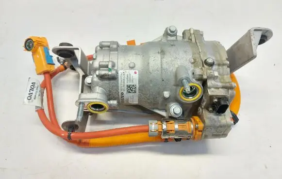 Volvo XC40 Engine installation wiring loom 32369660JLK01