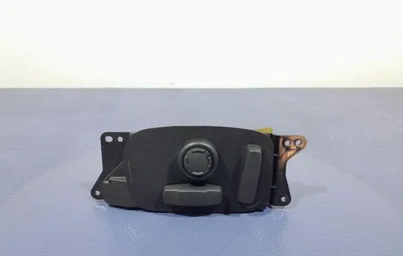 Jaguar XF X250 Seat heating switch GX7314B566GB
