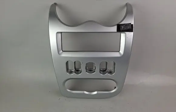 Renault Sandero I Center console 8200739438 39951X
