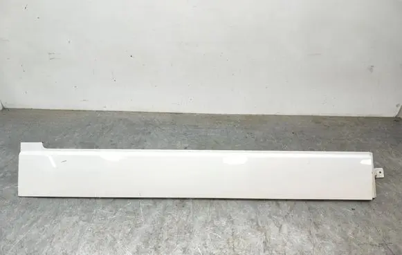 Volkswagen Transporter - Caravelle T5 Sliding door rail trim 7H1843795H