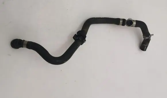 Volvo XC90 Engine coolant pipe/hose 31439750