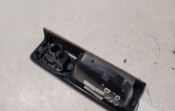 Volvo V50 Electric window control switch 8663819 30658448