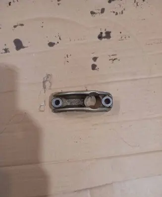 Mercedes-Benz C W203 Camshaft holder R111051 0403t1135