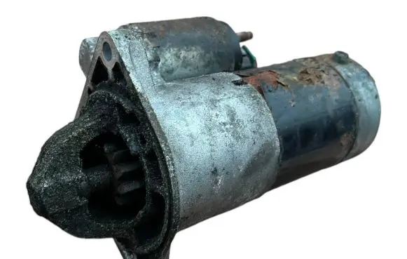 Opel Insignia A Starter motor 55353857 M001T30072