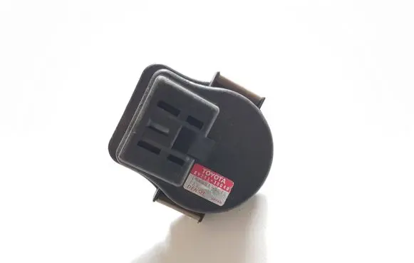 Lexus GS 300 350 430 450H Sensor 1943003040 8924130040