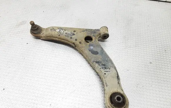 Mitsubishi Grandis Front lower control arm/wishbone
