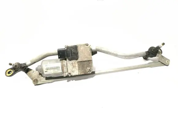 Front wiper linkage and motor
