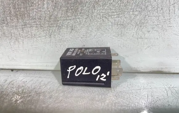 Volkswagen Polo V 6R Glow plug pre-heat relay 6R0919433