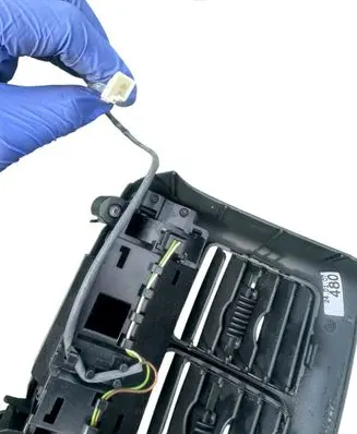 Rear air vent grill