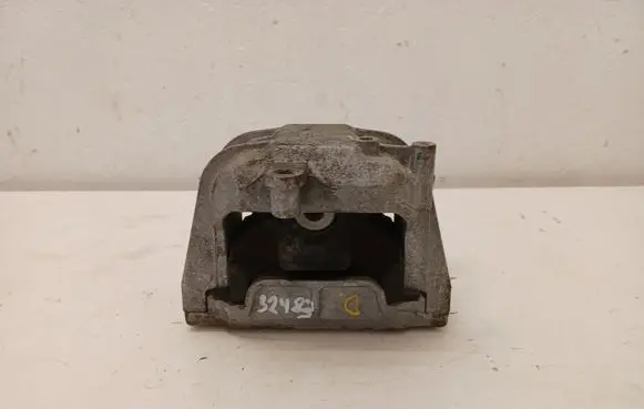 Volkswagen Golf V Engine mount bracket 1K0199262CF 1K0199262