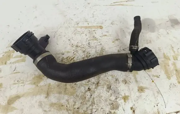 BMW X5 E70 Coolant pipe/hose 