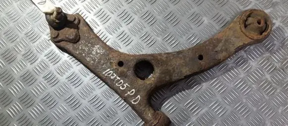 Toyota Corolla E120 E130 Front lower control arm/wishbone