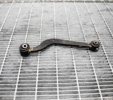 Toyota RAV 4 (XA40) Rear upper control arm/wishbone
