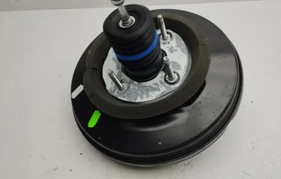Citroen C4 III e-C4 Brake booster 9830809180