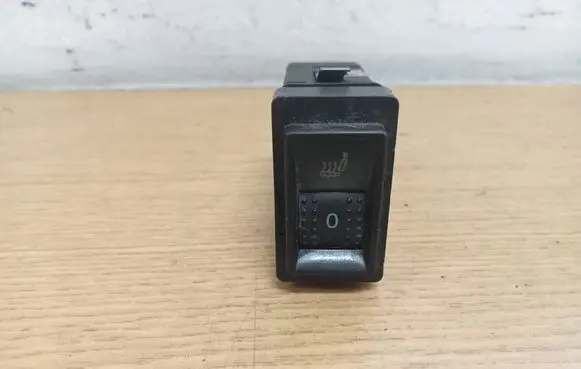 Skoda Superb B5 (3U) Seat heating switch 3U0963563 1133