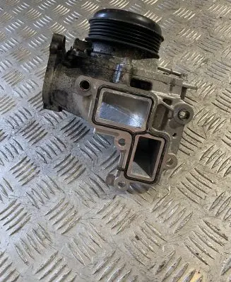 Mercedes-Benz E W238 Water pump A6542000001