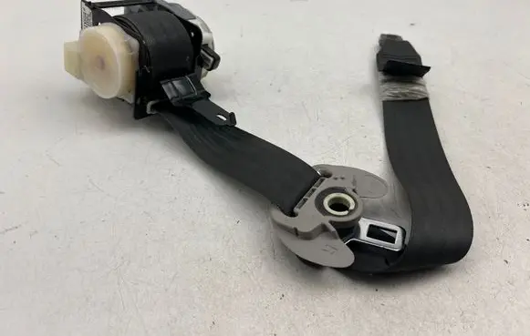 KIA Sportage Front seatbelt 888203U200ED