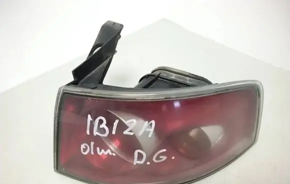 Seat Ibiza III (6L) Rear/tail lights 6L6945096A 6L6945112