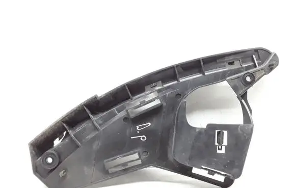 Volvo XC60 Front bumper mounting bracket 30763434