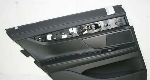 BMW 7 G11 G12 Rear door card panel trim 