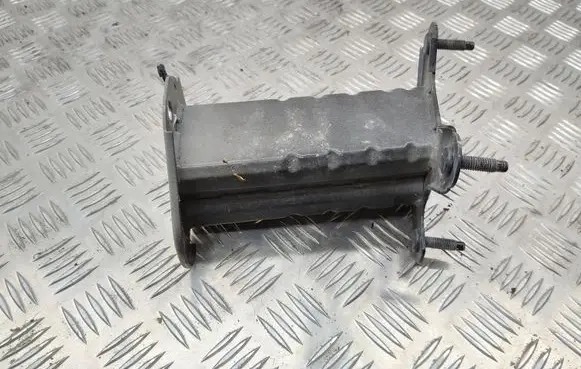 Nissan X-Trail T32 Rear bumper support beam 50349301
