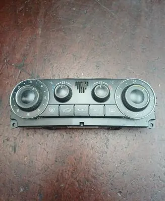 Mercedes-Benz C W203 Climate control unit A2038303485 F011500039