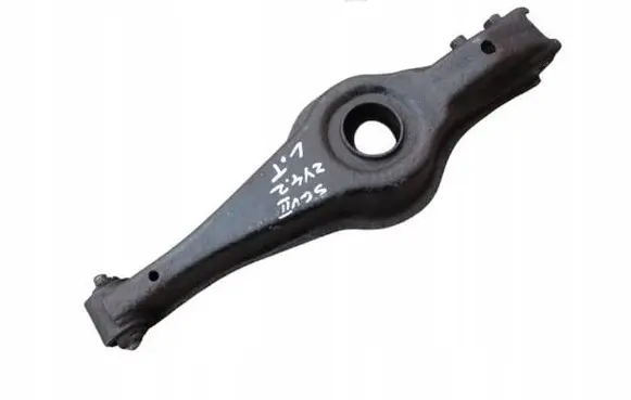 Suzuki Grand Vitara II Rear control arm