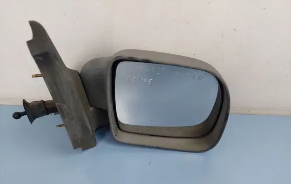 Manual wing mirror