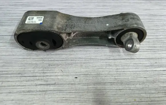Mini Cooper Countryman F60 Engine mount bracket 6885786 22116885786 6876791