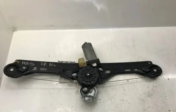 Mercedes-Benz C W203 Rear door window regulator with motor A2037300346 A2038202942 0130822008