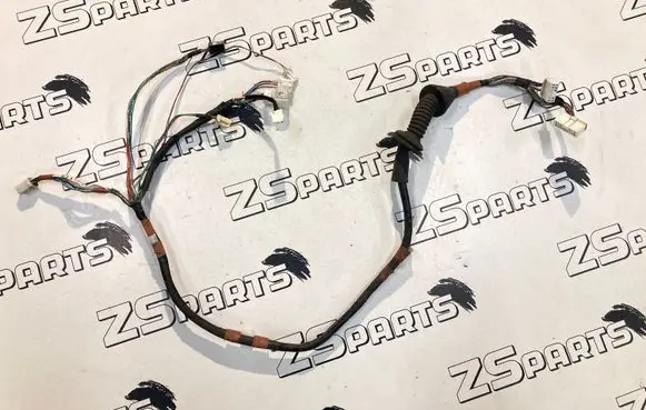 Lexus IS 200-300 Front door wiring loom 8215153110
