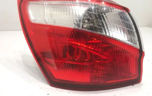 Nissan Qashqai Rear/tail lights