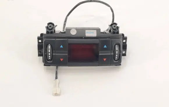 Mercedes-Benz E W211 Climate control unit 2118300285 00084305
