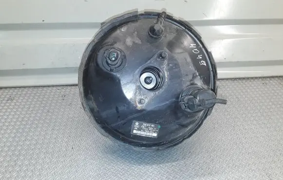 Volkswagen Touareg I Brake booster 7L6612101 03786926014
