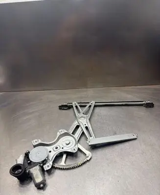 Toyota Yaris Front door window regulator with motor 857200D210