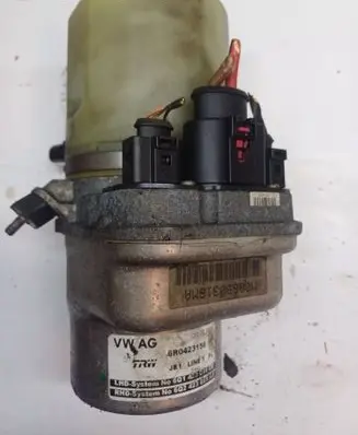 Skoda Fabia Mk2 (5J) Power steering pump 6R0423156 6Q2423051AJ 6Q1423051CB