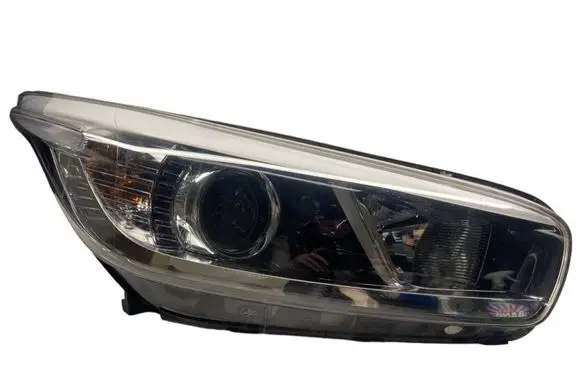 KIA Ceed Headlight/headlamp 92102A2XXX