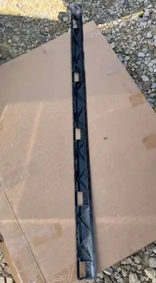 Mercedes-Benz GLE W167 Other sill/pillar trim element A1676988101