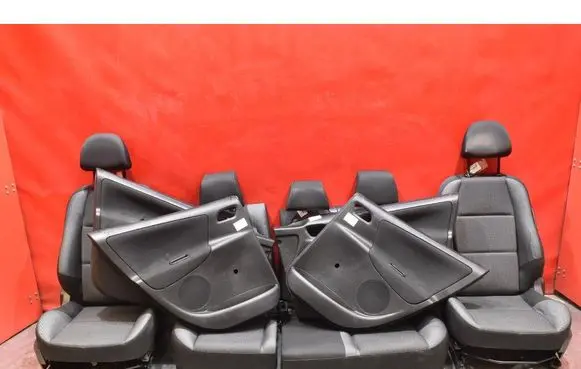 Peugeot 207 CC Seat set 