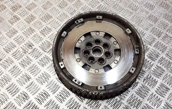 Volvo S40, V40 Flywheel 8200056914