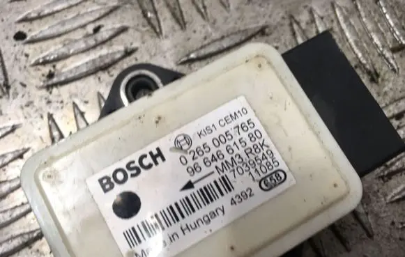 Peugeot 308 ESP acceleration yaw rate sensor 0256005765 9664661580 703954911085