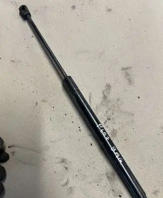 Peugeot 607 Tailgate/trunk strut/damper