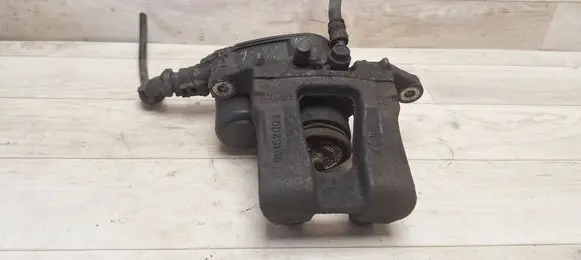 Hyundai i40 Rear brake caliper 