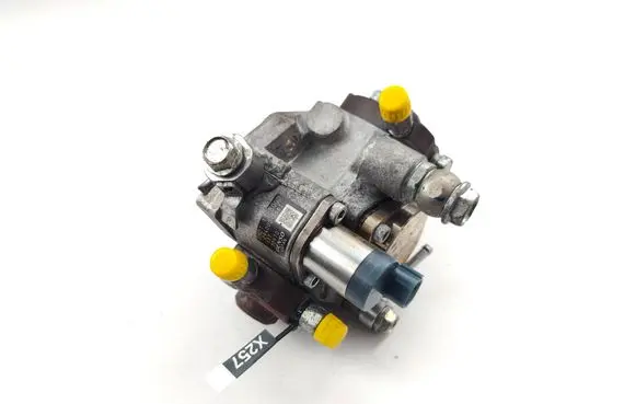Mazda CX-5 Fuel injection high pressure pump 2940001663