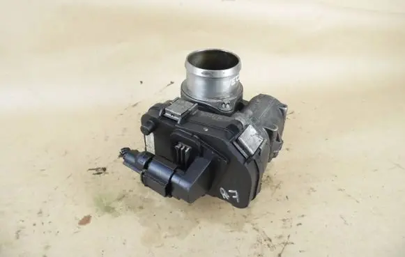Opel Vectra C Throttle valve 48CPD1