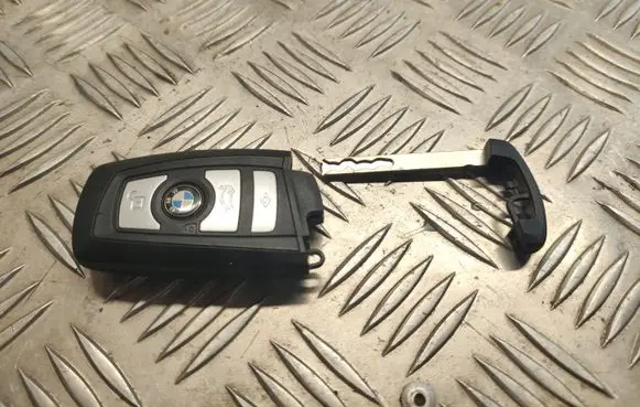 BMW 5 GT F07 Ignition key/card 