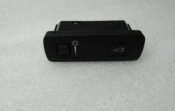 Volvo XC60 Tailgate opening switch 31443873 20W131 T20130079501