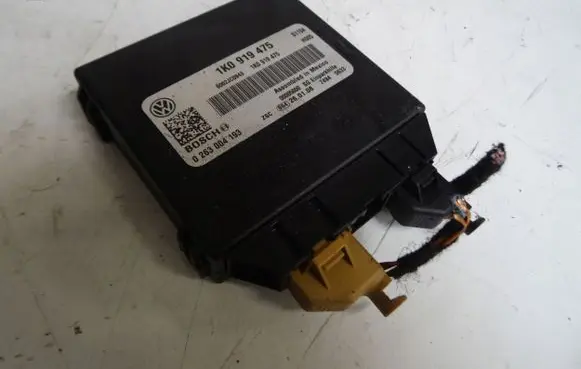 Volkswagen Eos Parking PDC control unit/module