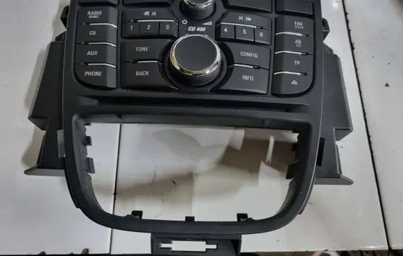 Opel Astra J Head unit multimedia control 13346050 28267481 100518A30196