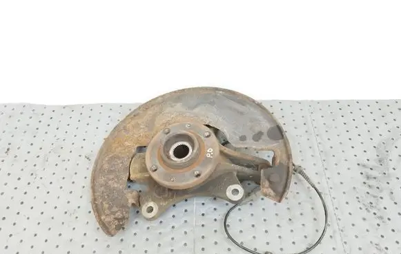 Citroen DS5 Front wheel hub